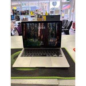 Apple MacBook Air 13 A2179 Core i3 1.1Ghz 8gb Memory 120gb SSD 13.3In Screen
