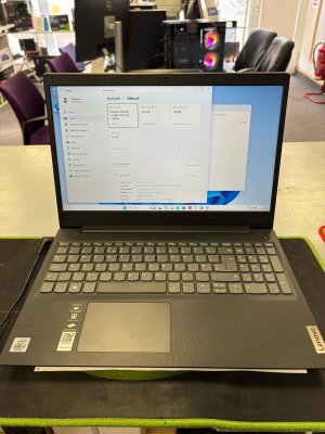 Lenovo IdeaPad 3 15IL Core i3 1005G1 12gb Memory 120gb SSD 15.6In FHD Screen