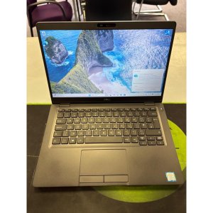 Dell Latitude 5300 Core i5 8265u 8gb Memory 256gb SSD 13.3In FHD Screen