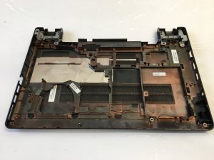 60.4UH06.002 Lenovo Thinkpad Edge E330 Base Bottom Chassis (O89)