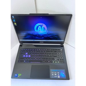 MSI Cyborg 15 AI A1V Intel Ultra 7 16gb 500gb SSD RTX 4060 15.6In FHD CIYL-5762