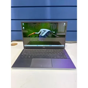 Dell Latitude 3301 Core i5 8265u 8gb Memory 256gb SSD 13.3In FHD Screen