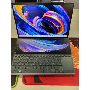 ASUS Zenbook Duo UX482EAR Core i7 119G7 16gb Memory 512gb SSD 14.2In Dual Touchscreen