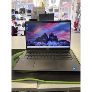 Dell Latitude 7420 Core i7 11th 1185G7 16gb Memory 256gb SSD 14.2In FHD Screen