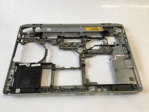 Dell Latitude E6430 Bottom Base Chassis Case 02P6CJ 2P6CJ (O3)