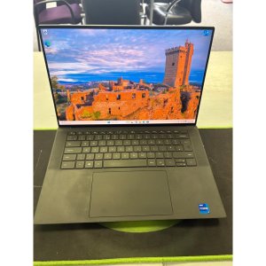 Dell Precision 5560 Core i7 11800H 32gb Memory 512gb SSD 4gb RTX A2000 15.6In UHD+ Touchscreen