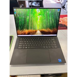 Dell XPS 15 9520 Laptop with Core 12th i7 12700H Processor 32gb Memory 1TB SSD 4gb RTX 3050 Ti 15.6in FHD+ Screen