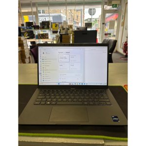 Dell Latitude 7430 Core i7 1265u 16gb Memory 512gb SSD 14.2In FHD Screen