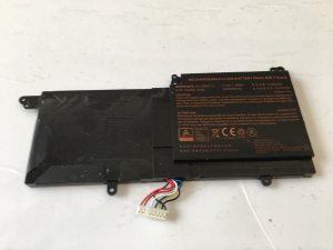 Genuine CLEVO N141ZU BATTERY 11.4V N130BAT-3 P/N 6-87-N130S-3U9A (O29/18)