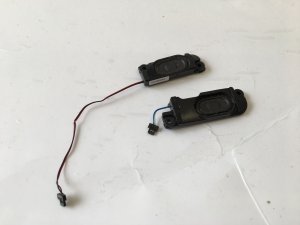 Genuine CLEVO N141ZU SPEAKERS L & R (O29/20)