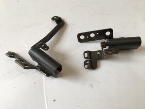 GENUINE Dell Vostro 7500 Screen Support Hinge Brackets R+L (SJ8)