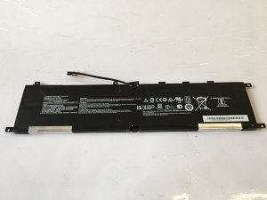Genuine MSI STEALTH GS77 12UE BATTERY 15.2V BTY-M6M1 (P8)
