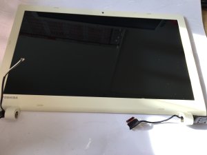 Genuine Toshiba Satellite L50-C-276 Complete 15.6