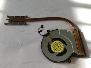 Genuine Toshiba Satellite L50-C-276 Heatsink Cooling Fan (SJ3)