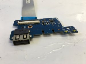 HP Pavilion 15-AY series 14-AY516TX USB & Card Reader Board LS-D702P (O18)