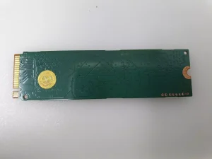 Samsung PM951 256GB NVMe SSD MZ-VLV256D MZVLV256HCHP 07G14 007G14